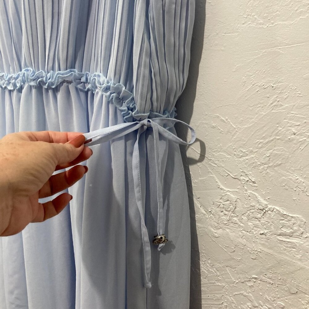 NWT Disney Torrid Chiffon Pleated Skater Dress Cinderella Carriage Blue 3 - Picture 10 of 14